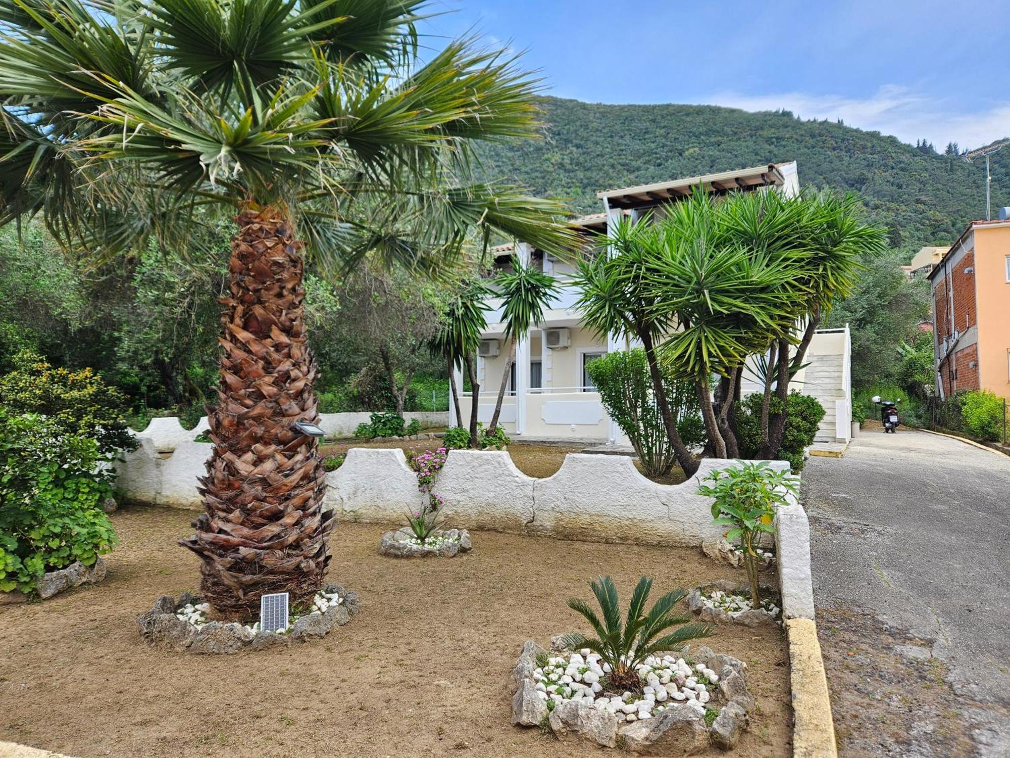 Villa Elena Ypsos Exterior photo